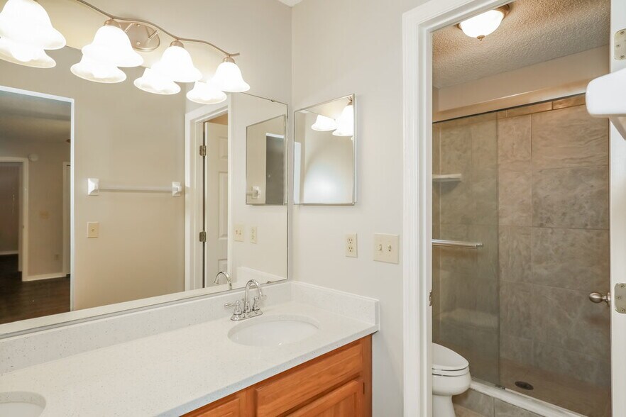 Building Photo - 10750 Orchard Walk Pl W