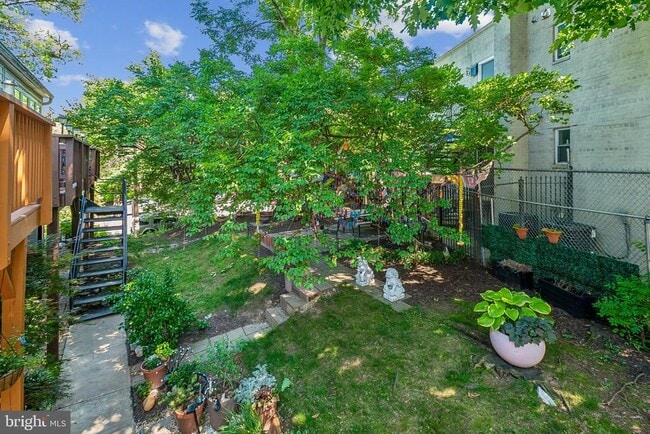 Building Photo - 1400 Oglethorpe St NW