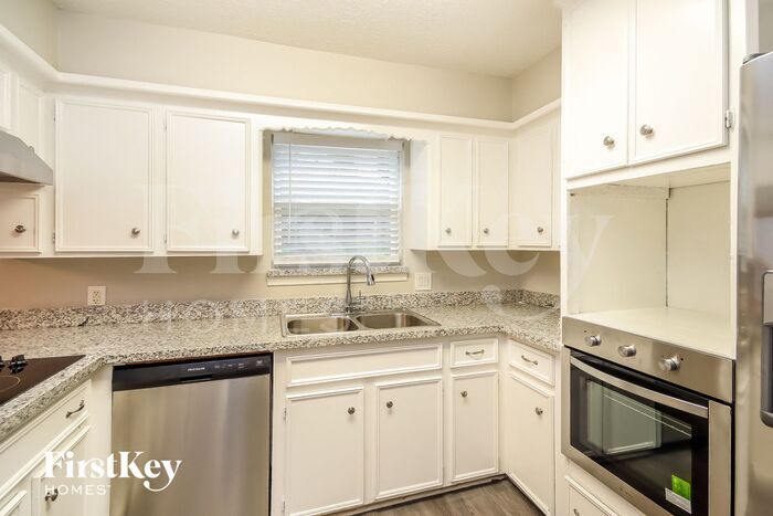 Building Photo - 7715 Feliciana Ln