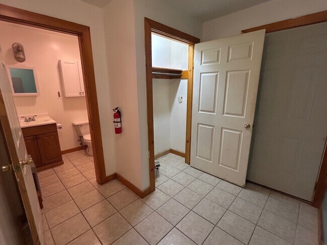 Building Photo - Orchard Apartments