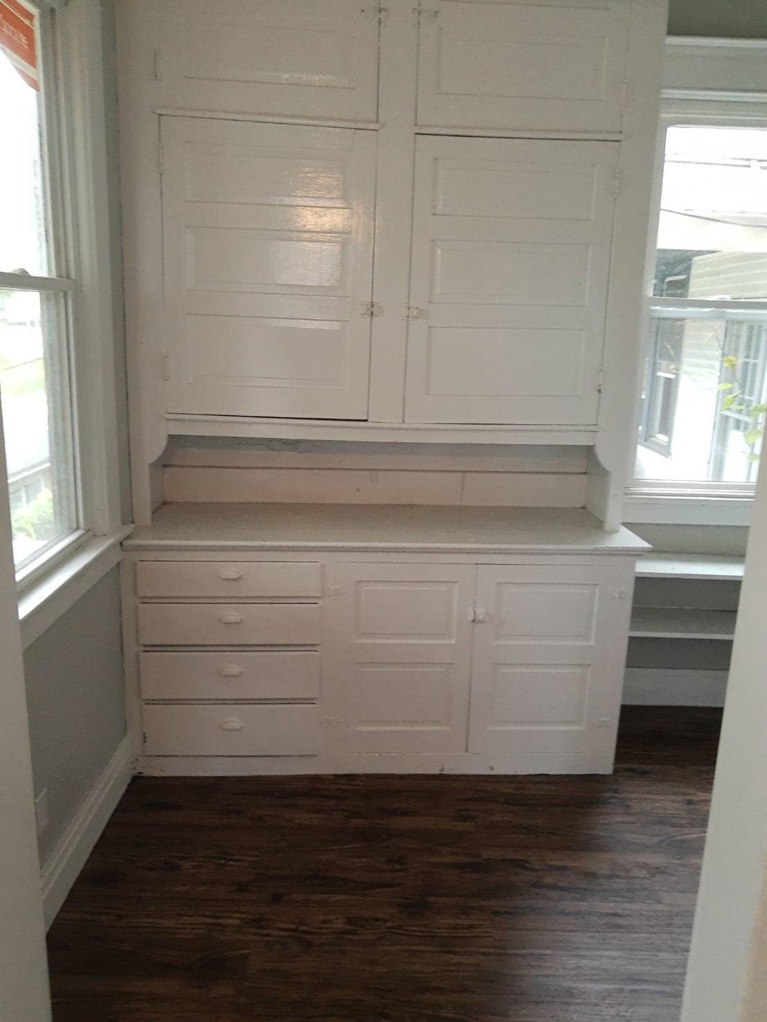 Building Photo - 428 N Zane Hwy