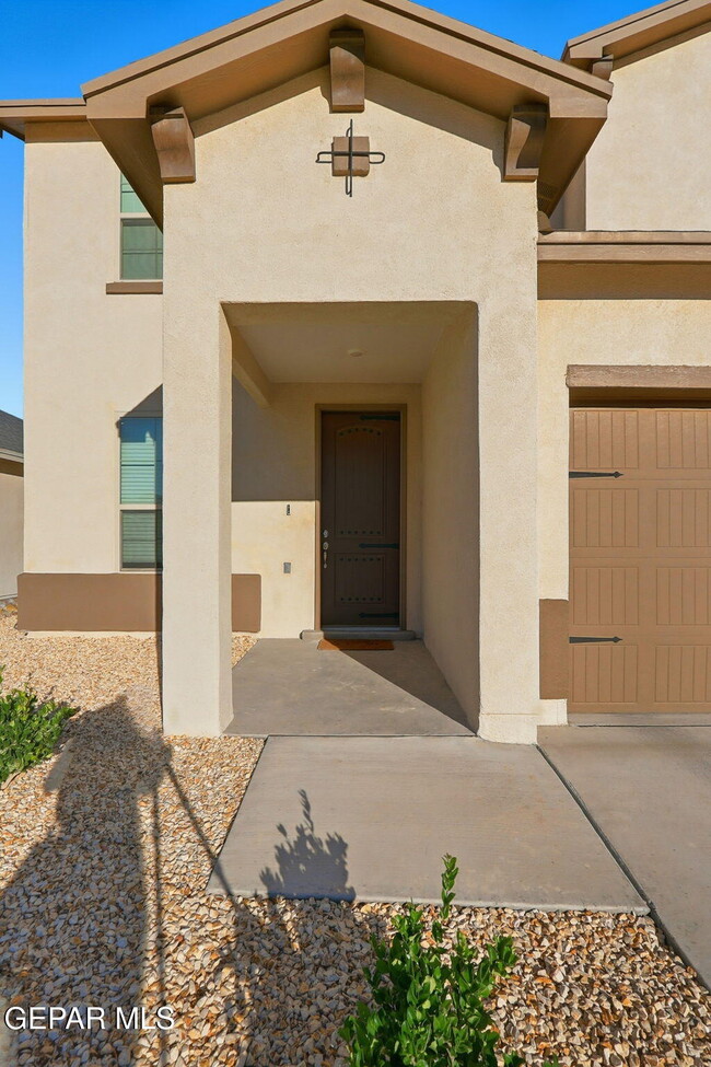 Building Photo - 11150 Blazing Star Pl