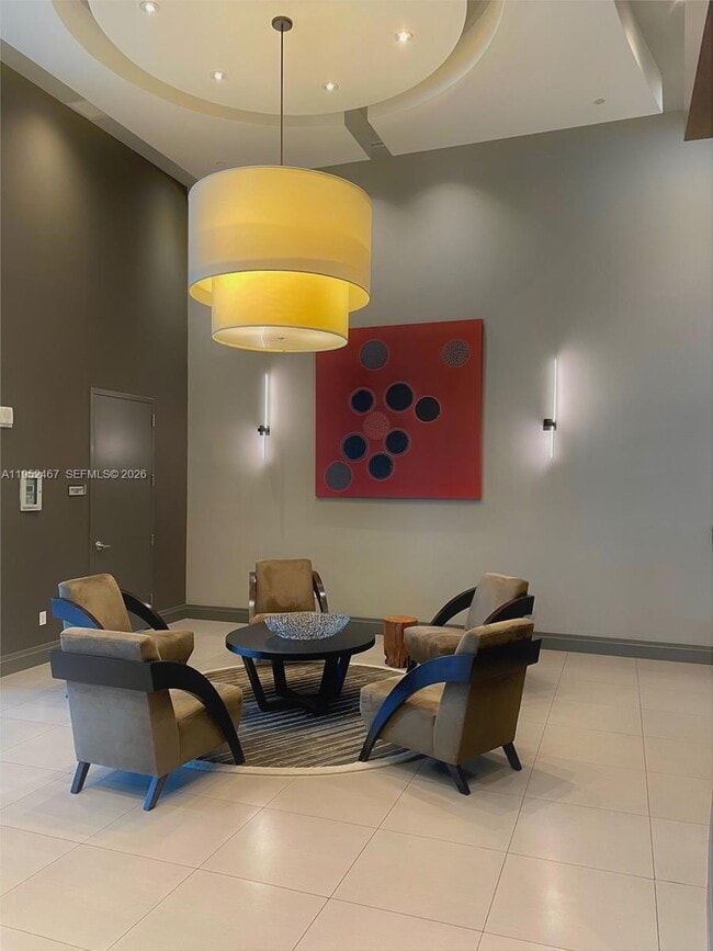 Building Photo - 2525 SW 3rd Ave