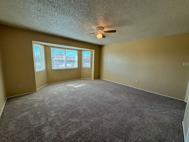 Building Photo - 2705 Casey Dr