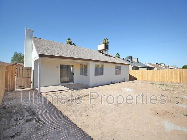 Building Photo - 7628 W Hazelwood St