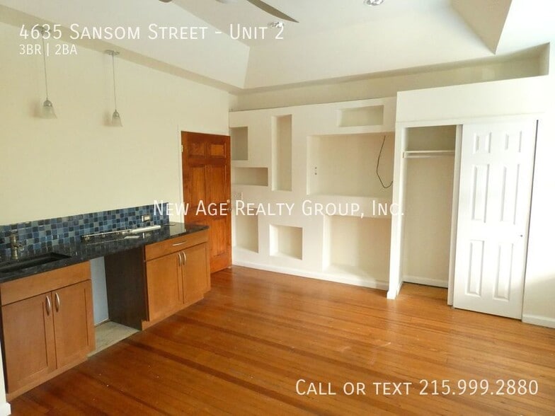 Building Photo - 4635 Sansom St