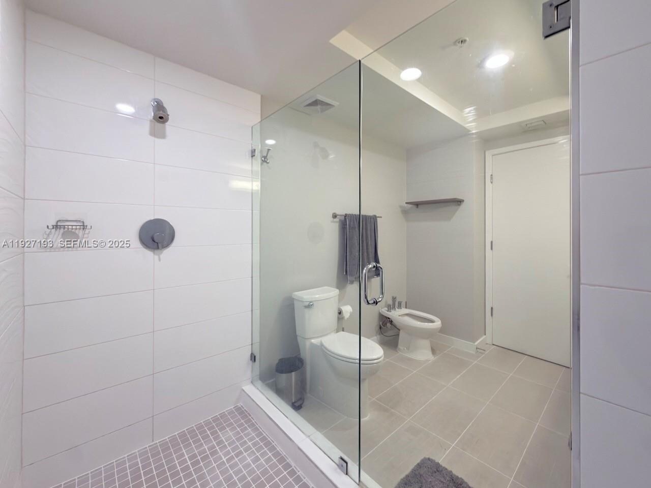 Building Photo - 7751 NW 107th Ave