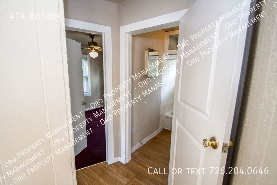 Building Photo - 414 Rotary-
