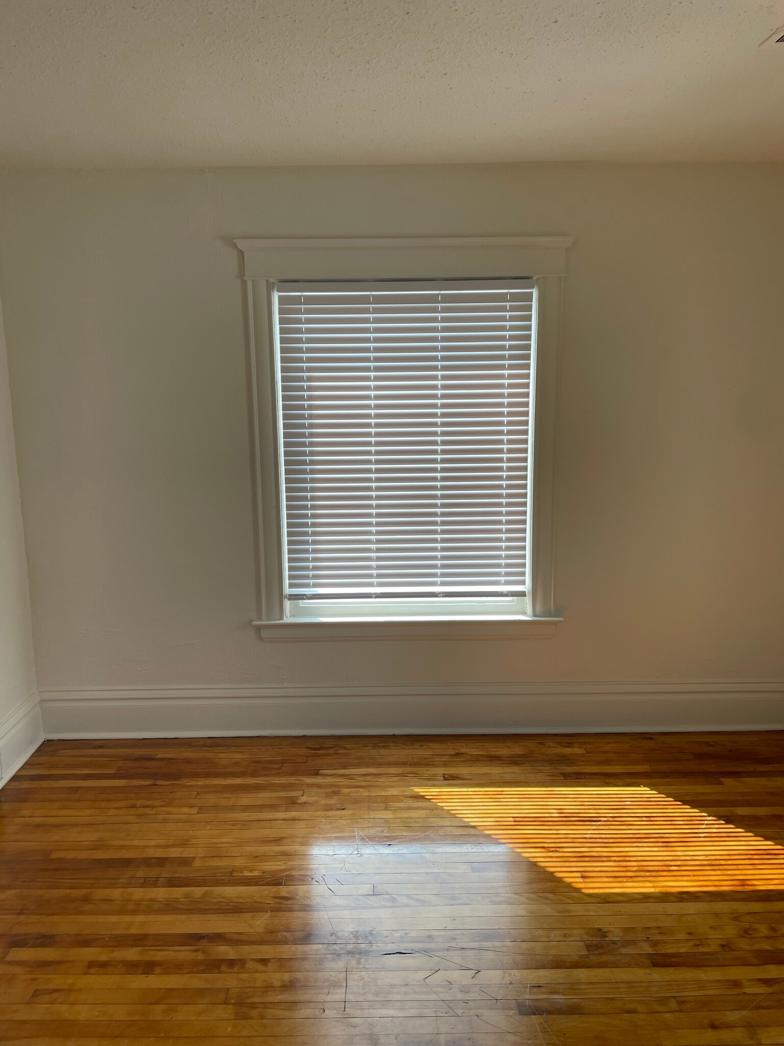 Building Photo - 2001 Grand St NE