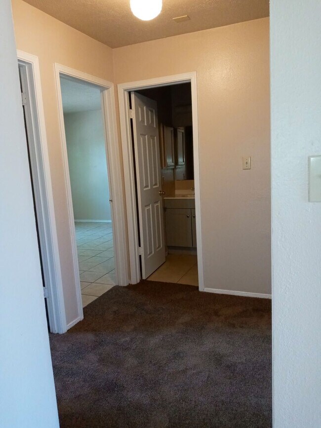 Building Photo - AFFORDABLE!!!