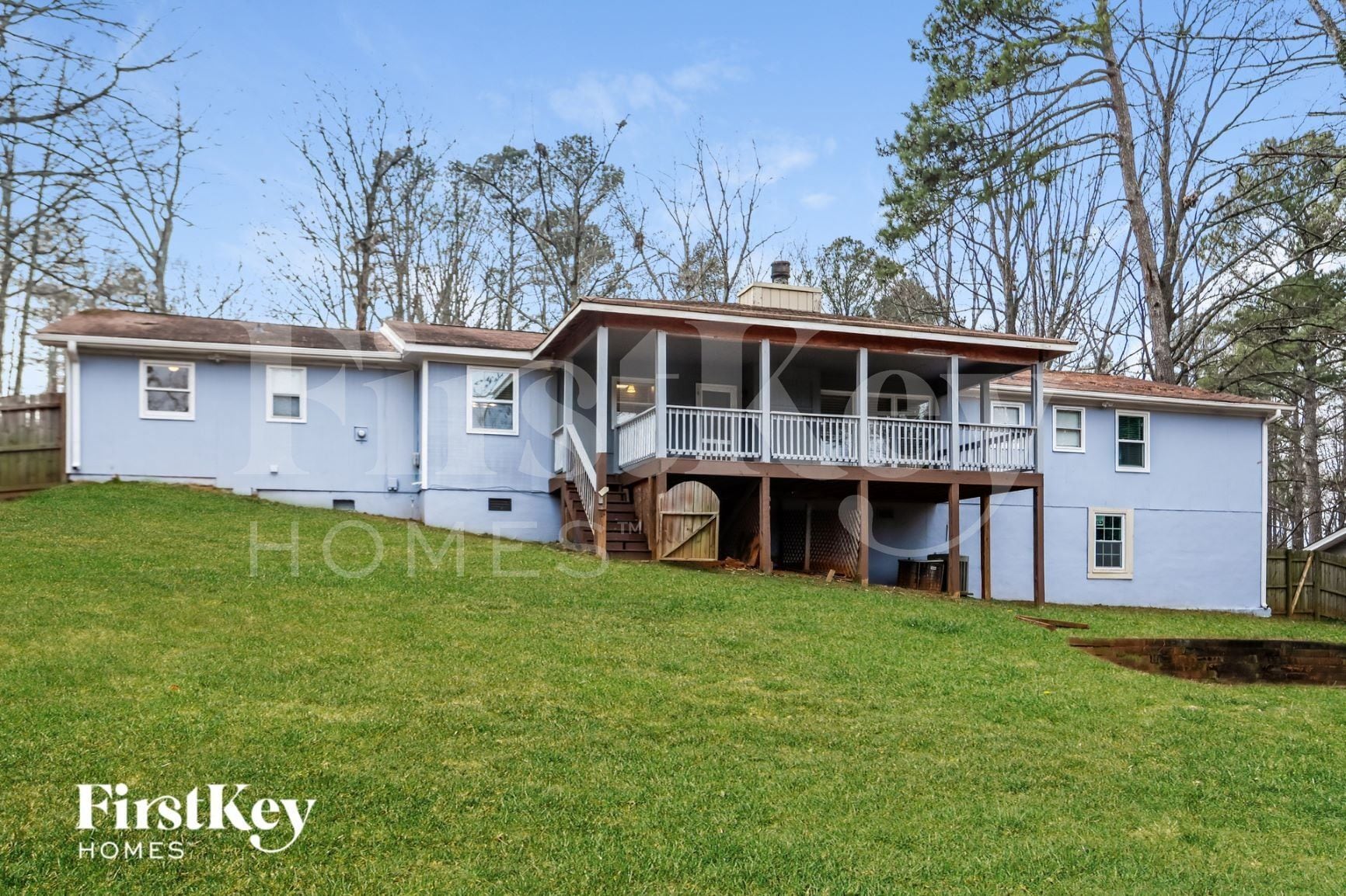 Building Photo - 2324 Sussex Ct