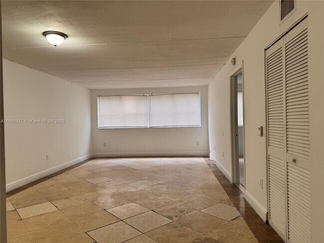 Building Photo - 6115 NW 186th St