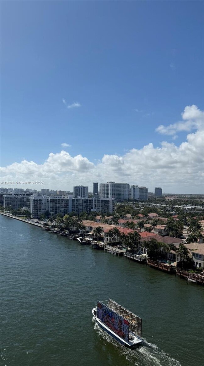 Building Photo - 1600 S Ocean Dr