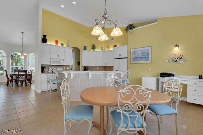 Primary Photo - 3335 SW 25th Ct