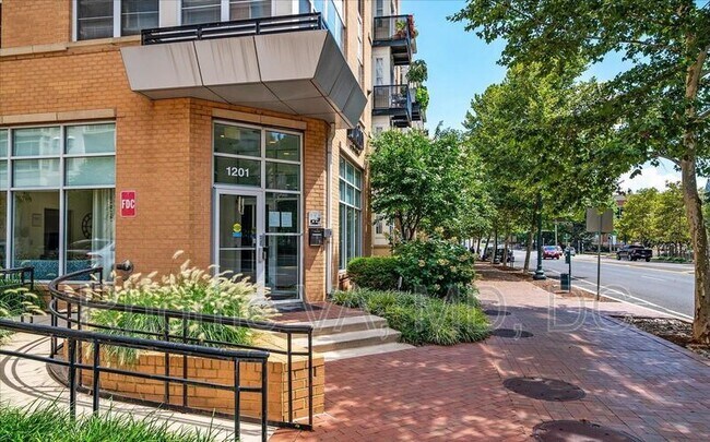 Primary Photo - 1201 East-West Hwy