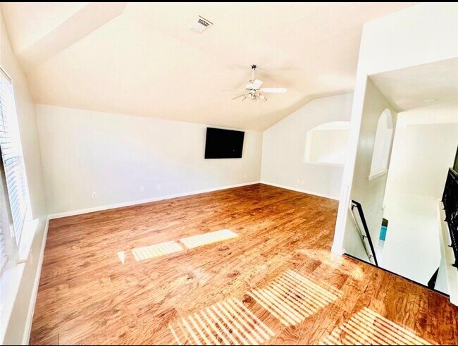 Building Photo - 5902 Crestford Park Ln