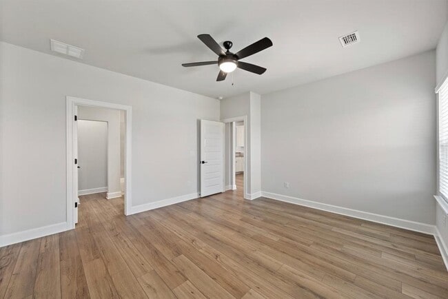 Building Photo - 9316 Gladsome Path