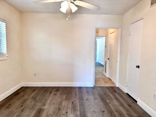 Building Photo - 2510 Boyd Ave