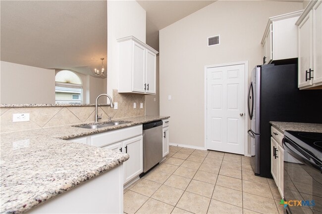 Building Photo - 5409 Rimes Ct