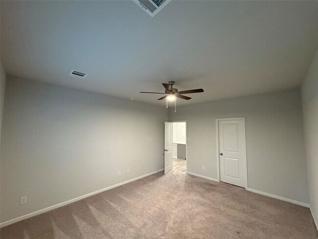 Building Photo - 56 Valiant Ridge Trail