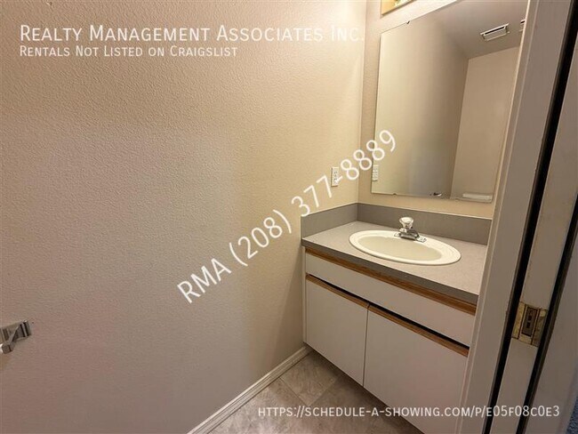 Building Photo - 5937 N Cobbler Ln