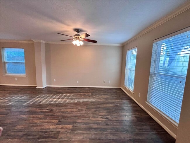 Building Photo - 8019 Carmel Cir