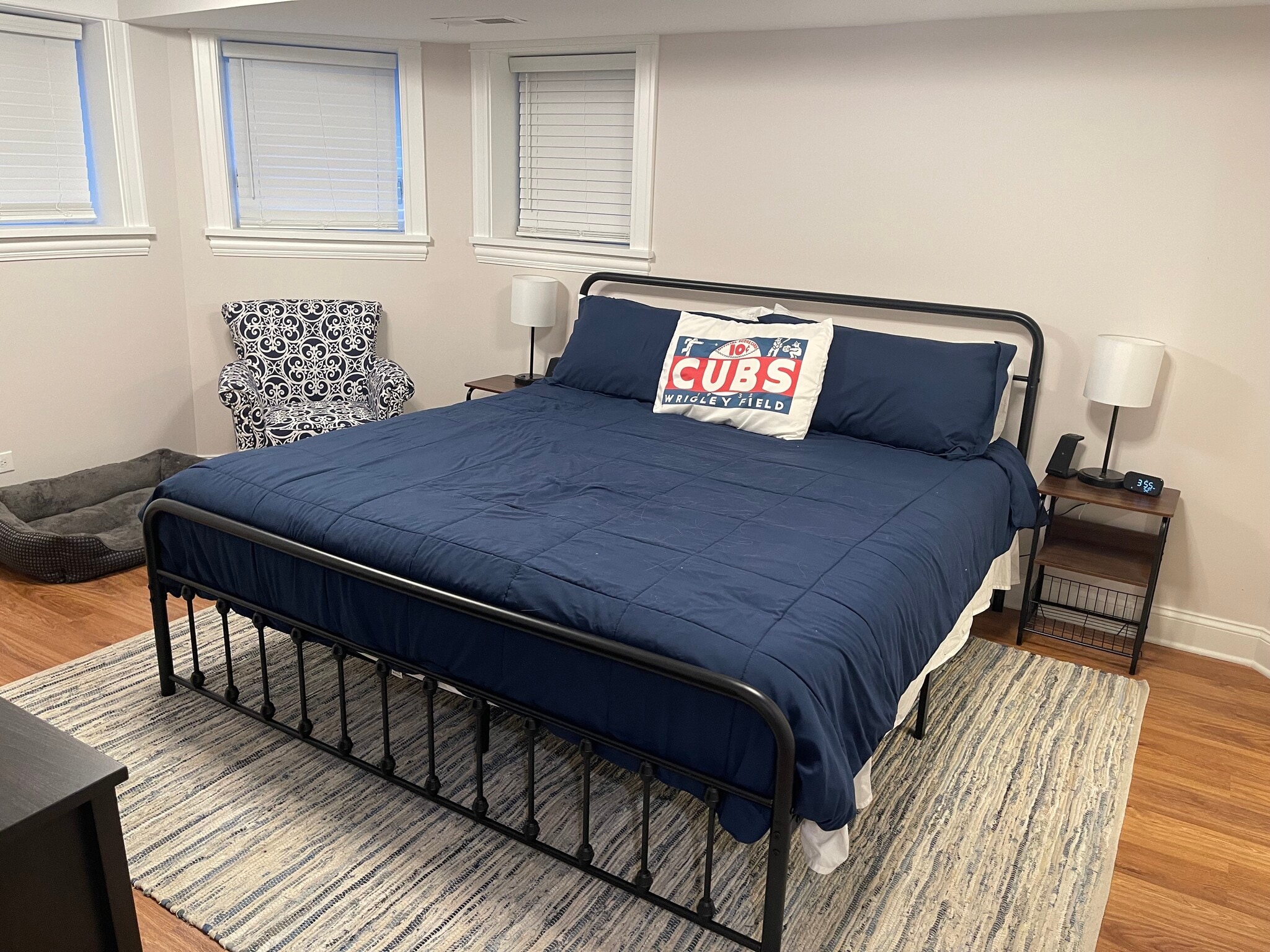 Building Photo - 3748 N Racine Ave