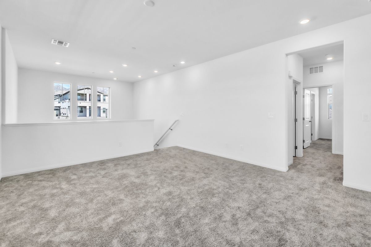 Building Photo - 528 Parkwind Ln