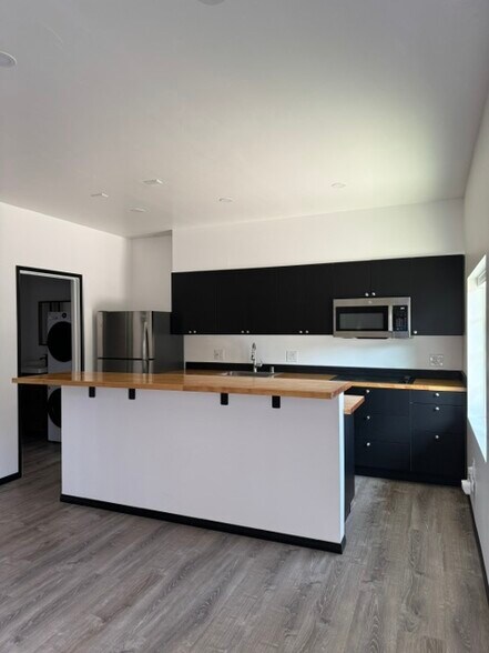 Building Photo - 6123 Federal Blvd