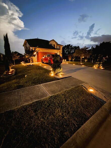 Building Photo - 178 Amber Oak Dr