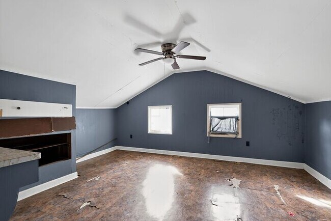 Building Photo - 322 Arlington Ave