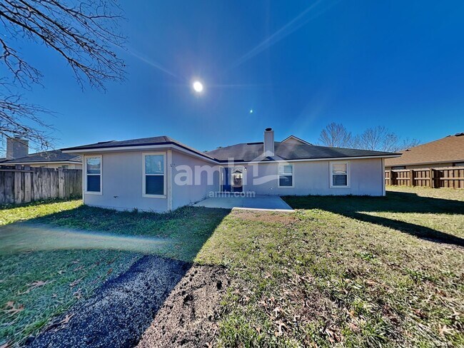 Building Photo - 2785 Eagle Haven Dr
