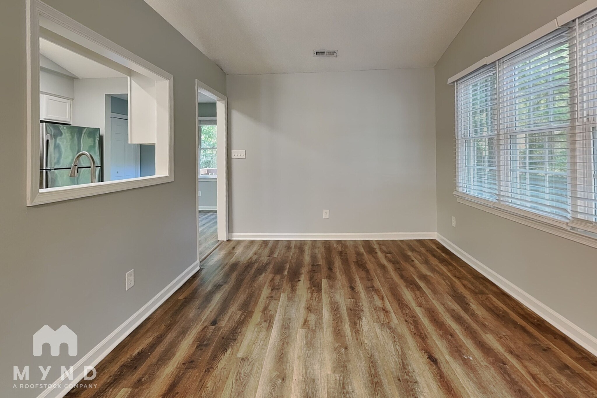 Building Photo - 409 Crosspine Dr