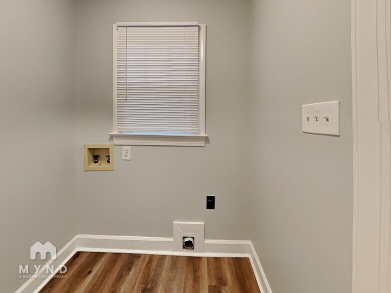 Building Photo - 4648 Forest Highland Dr