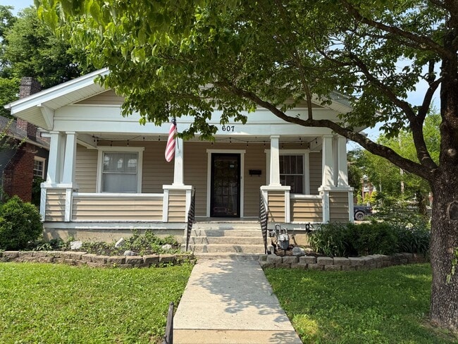 Primary Photo - 3 Bed/1 Bath Home with Cellar