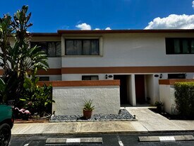 Building Photo - 7115 SW 42nd Ct