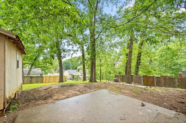 Building Photo - 607 Bay Ln