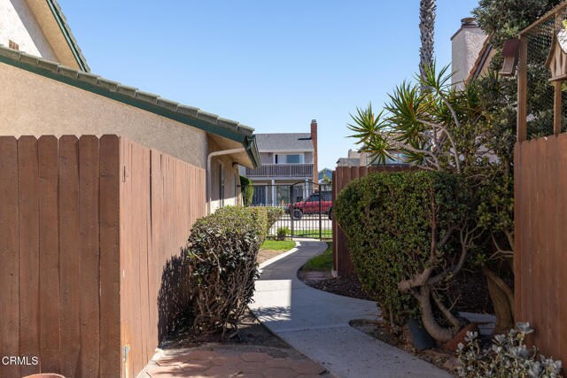 Building Photo - 4939 Nautilus St