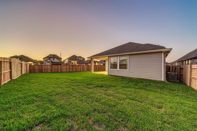 Building Photo - 8706 Fox Trail Dr