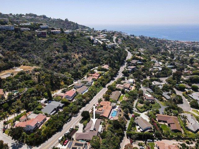 Building Photo - 7774 Via Capri