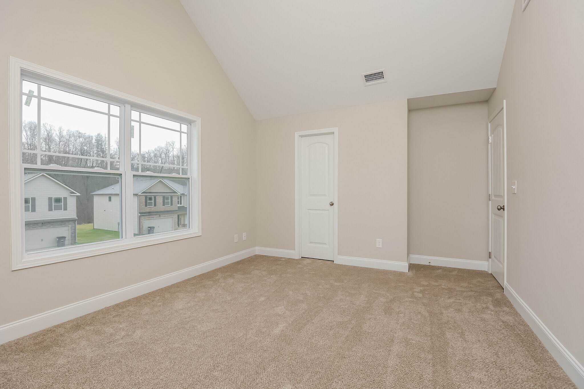 Building Photo - 1217 Black Oak Cir