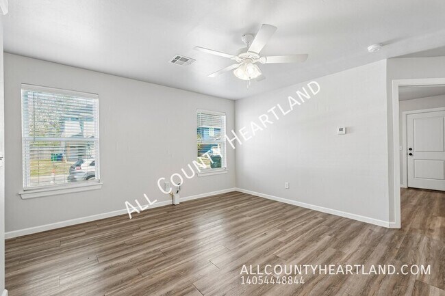 Building Photo - 12010 Rush St