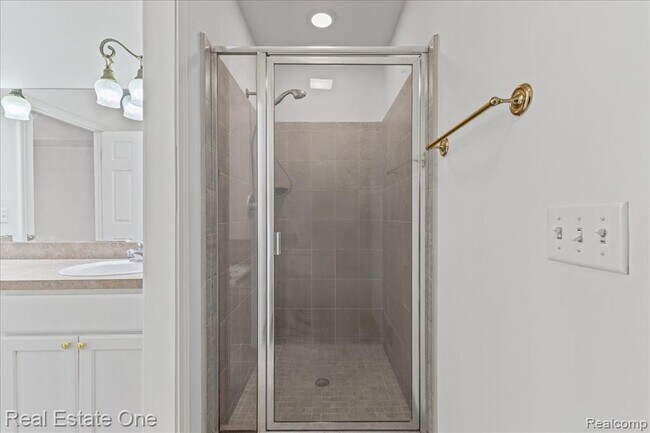 Building Photo - 2475 Horace St