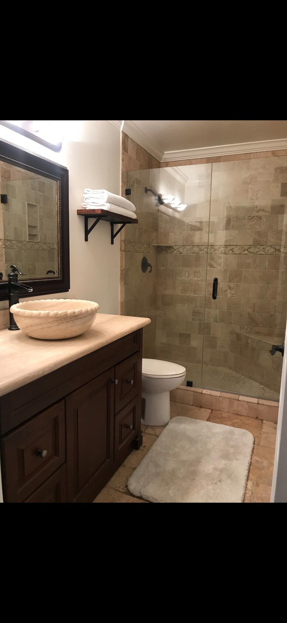 Building Photo - 4255 Las Virgenes Rd