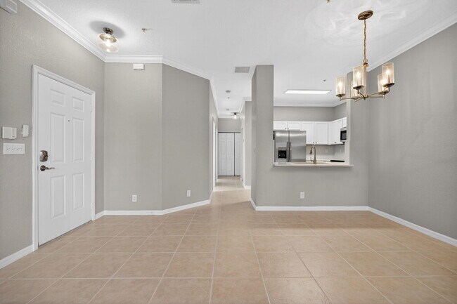 Building Photo - 160 Village Blvd