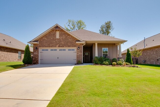 Building Photo - HAMPTON COVE/ OWENS CROSSROADS AREA
