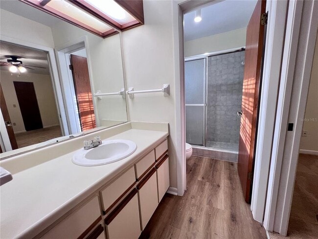 Building Photo - 313 SW 54th Dr