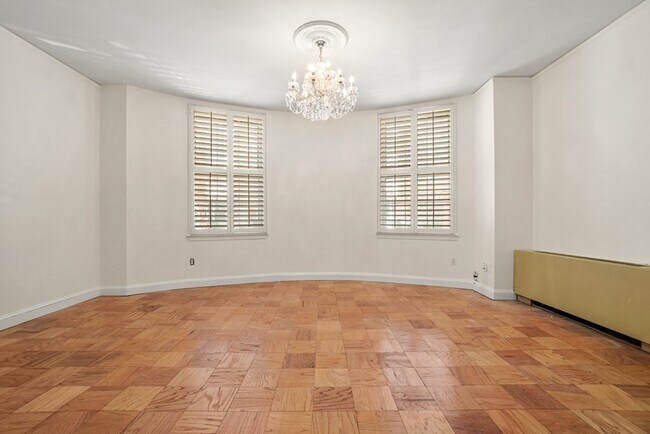 Building Photo - 27 Bowdoin St