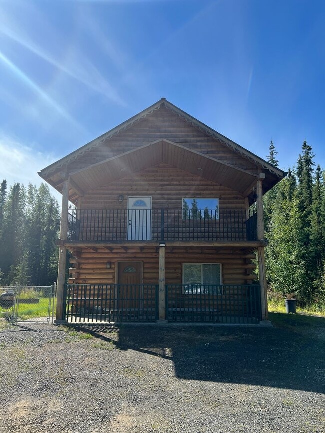 Primary Photo - Century 21 Gold Rush - 2 bed, 1.5 bath (No...