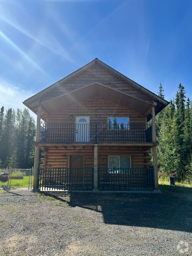 Building Photo - Century 21 Gold Rush - 2 bed, 1.5 bath (No...